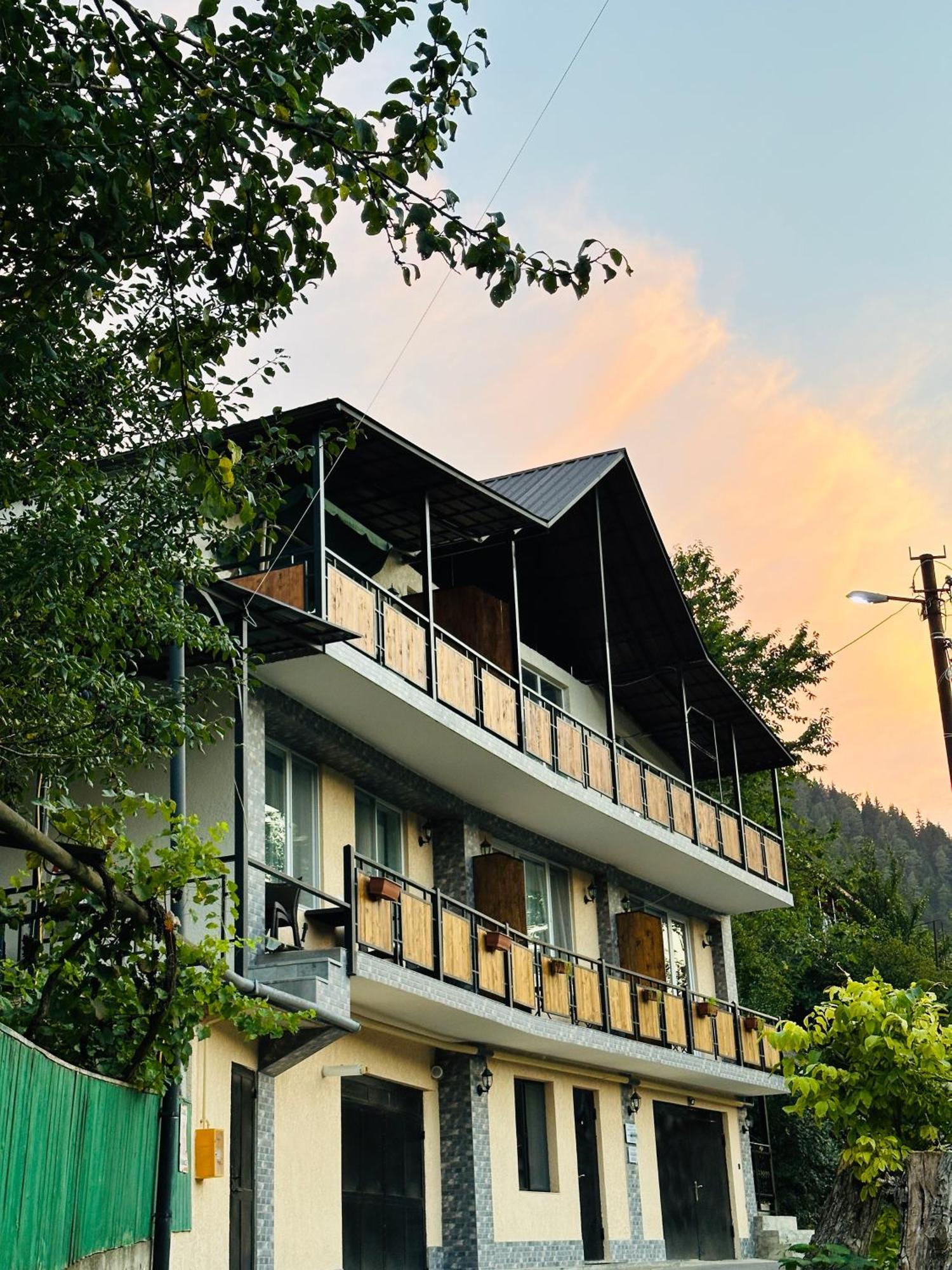 Woodland Borjomi Hotel Luaran gambar